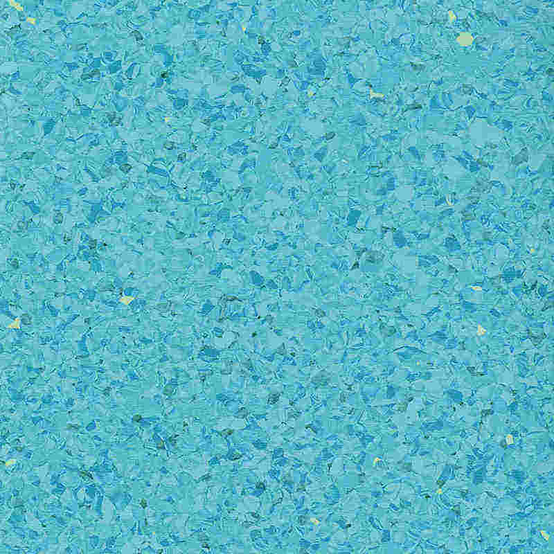 Malambot at nakapapawing pagod na homogenous na sahig